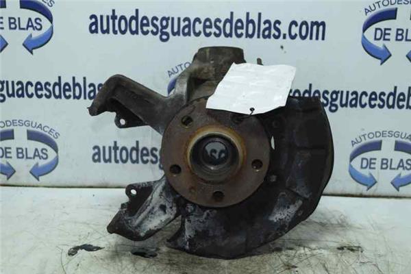 OCTAVIA BERLINA 1U2 Mangueta Delantera Izquierda