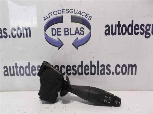 Fiesta CBK2002- Mando Limpiaparabrisas
