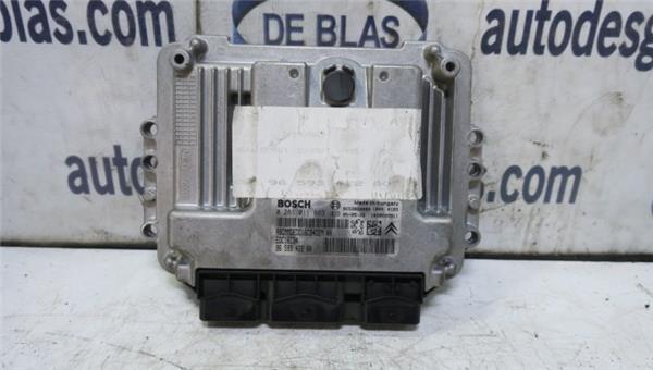 C4 BERLINA Centralita motor uce