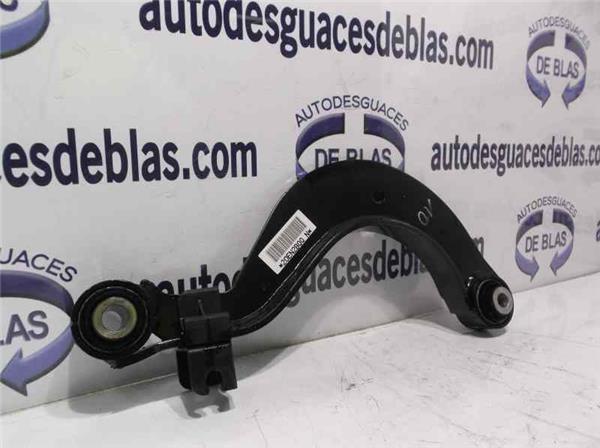 LEON 1P1 Brazo Superior Trasero Derecho
