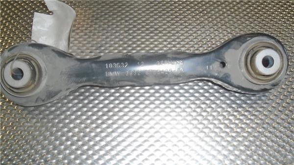 PASSAT BERLINA 3C2 Brazo Superior Trasero Derecho