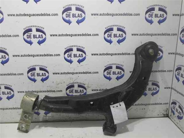 ALMERA TINO V10M Brazo Inferior Delantero Izquierdo