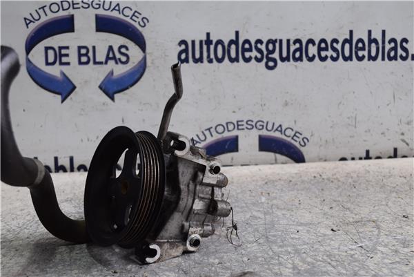 FOCUS BERLINA CAK Bomba Servodireccion