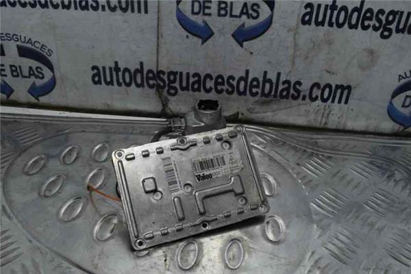 607 S2 Centralita Xenon