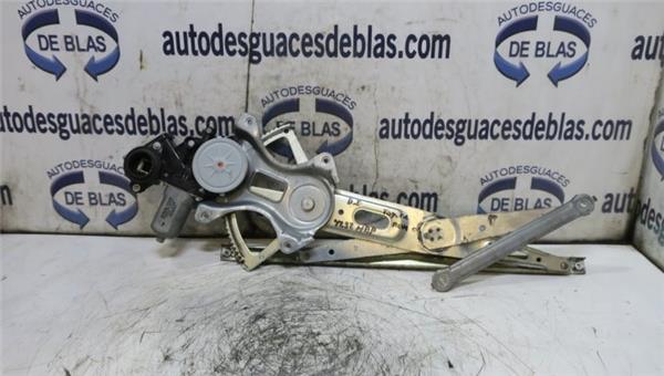 RAV4 A32005- Elevalunas Electrico Delantero Izquierdo RAV4 A32005- Elevalunas Electrico Delantero Izquierdo