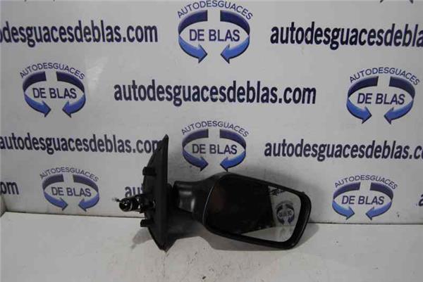 II Punto 188 Berlina 2002- Retrovisor Derecho