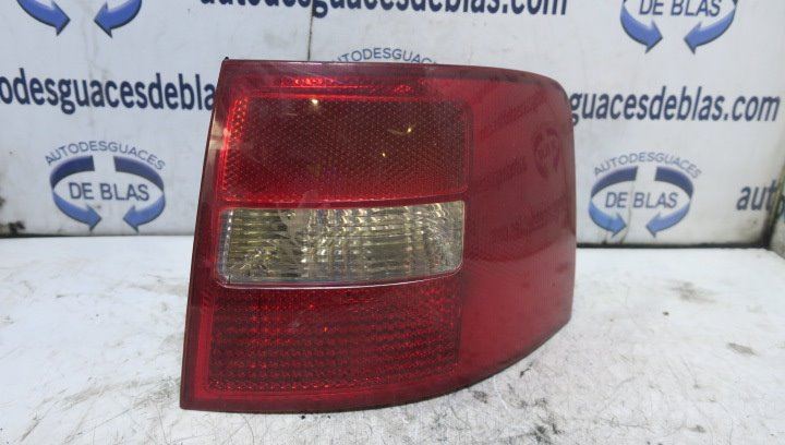 A6 BERLINA 4F2 Piloto Trasero Derecho A6 BERLINA 4F2 Piloto Trasero Derecho