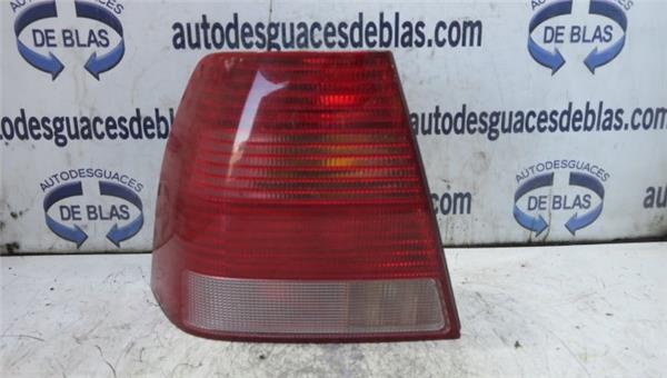 Bora Berlina 1J21998-02.2005 Piloto Trasero Izquierdo
