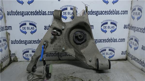 A4 AVANT 8E Brazo Inferior Trasero Izquierdo