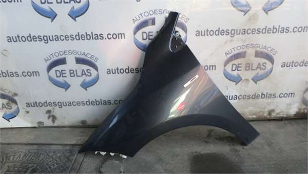 Megane III Berlina 5P 2008- Aleta Delantera Izquierda Megane III Berlina 5P 2008- Aleta Delantera Izquierda