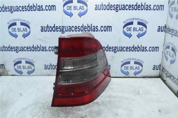 CLASE M W163 Piloto Trasero Derecho