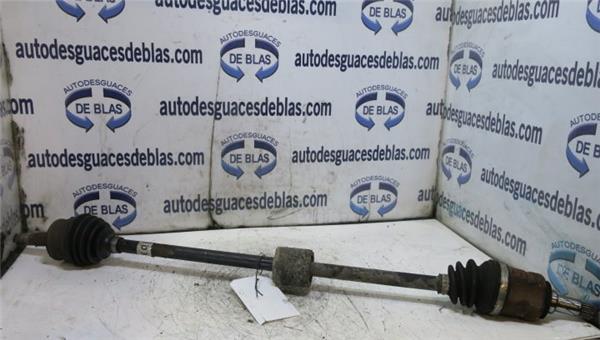 CORSA D Transmision Delantera Derecha