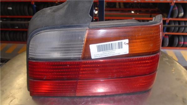 SERIE 3 BERLINA E36 Piloto Trasero Derecho