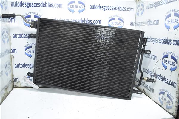 A4 BERLINA 8E Condensador