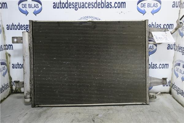 FORFOUR Condensador