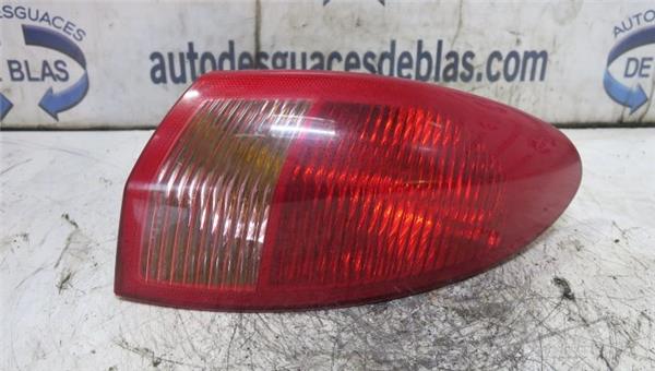 147 1902000- Piloto Trasero Derecho