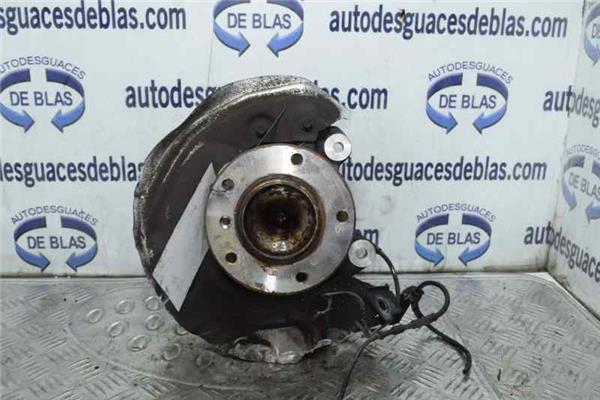 SERIE 3 COUPE E92 Mangueta Delantera Derecha
