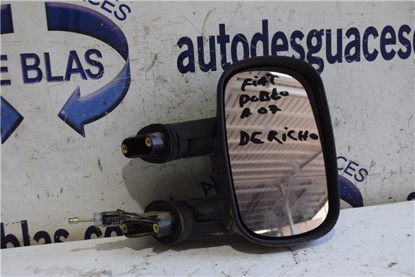 DOBLO 119 Retrovisor Derecho
