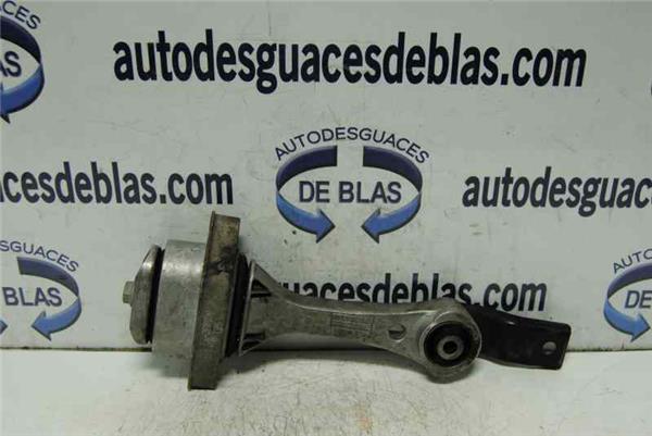 OCTAVIA COMBI 1U5 Soporte Trasero Motor
