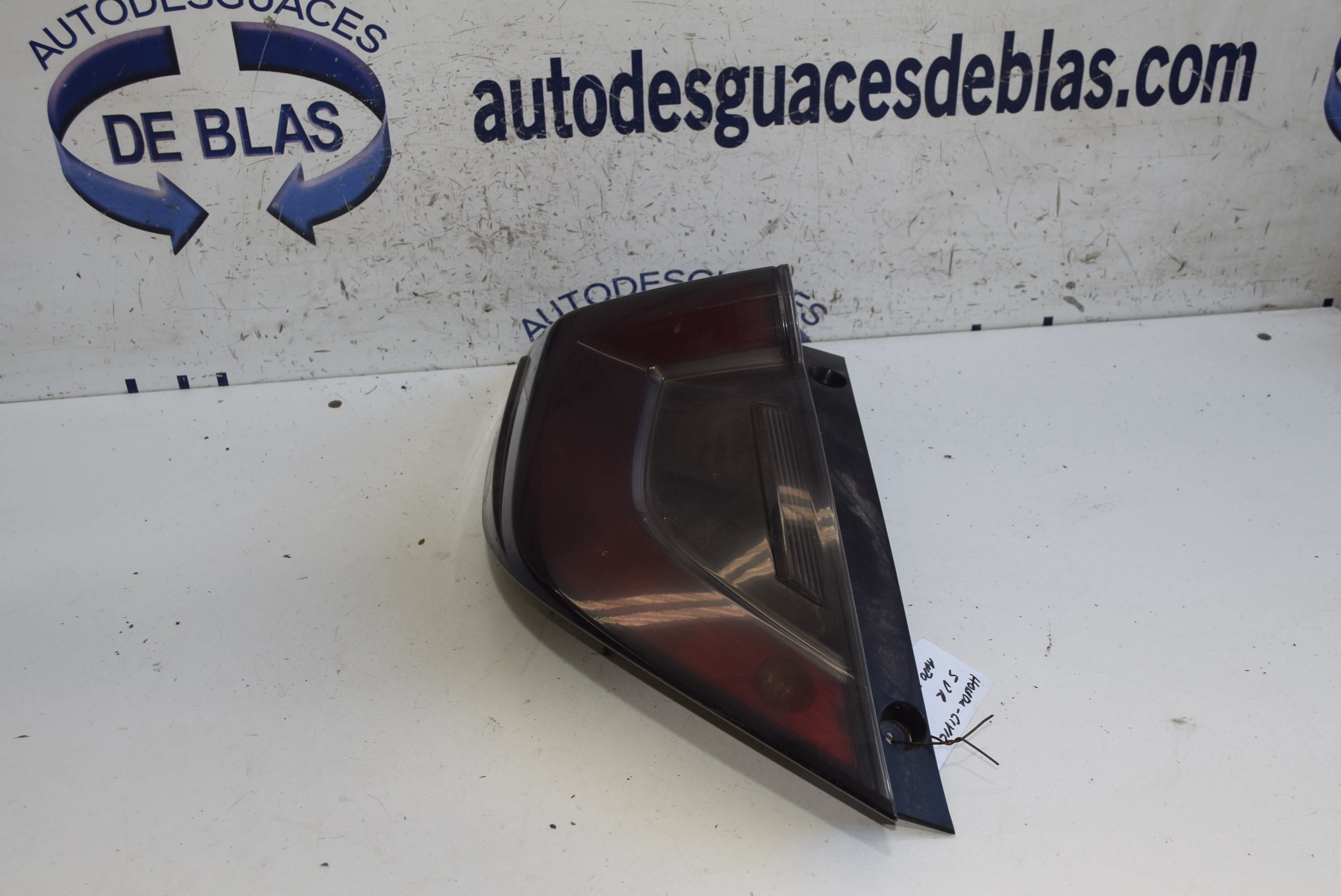 CIVIC LIM.5 FK Piloto Trasero Izquierdo CIVIC LIM.5 FK Piloto Trasero Izquierdo