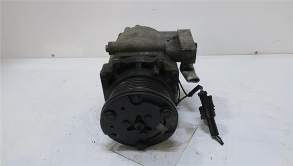 Fiesta Berlina DX2000- Compresor Aire Acondicionado
