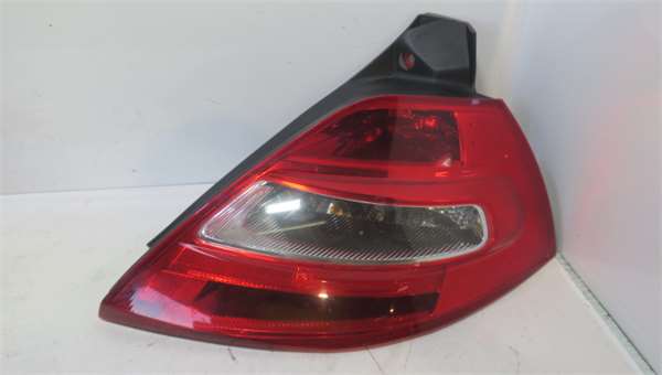 Megane II Berlina 3P 10.2002- Piloto Trasero Derecho Megane II Berlina 3P 10.2002- Piloto Trasero Derecho