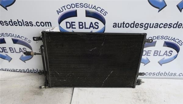 A4 BERLINA 8E Condensador