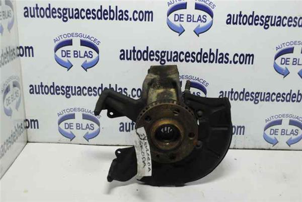OCTAVIA BERLINA 1U2 Mangueta Delantera Izquierda