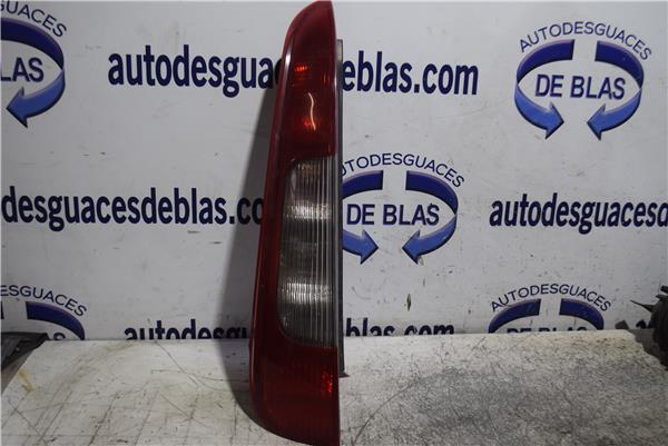 C-MAX CB3 Piloto Trasero Izquierdo