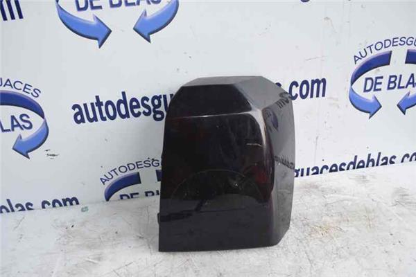 CALIBER Piloto Trasero Derecho