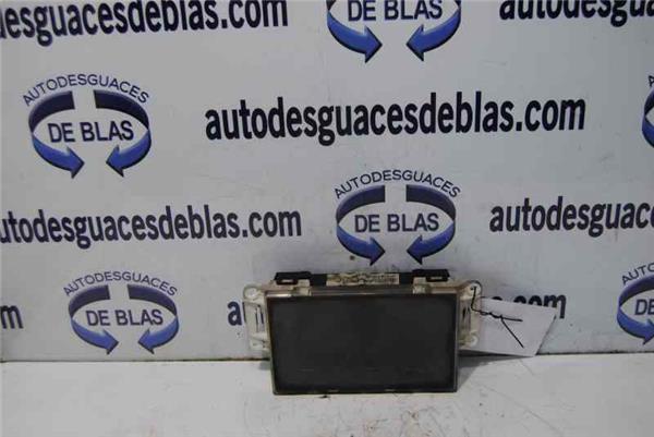 ALMERA N16E Display