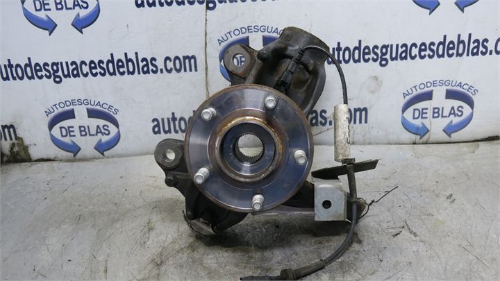 MONDEO BER. CA2 Mangueta Delantera Izquierda MONDEO BER. CA2 Mangueta Delantera Izquierda