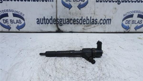 CORSA C Inyector