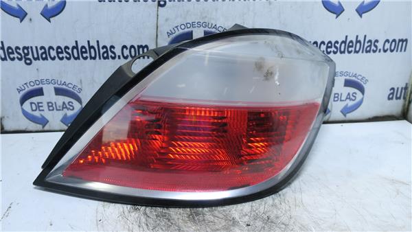 ASTRA GTC Piloto Trasero Derecho