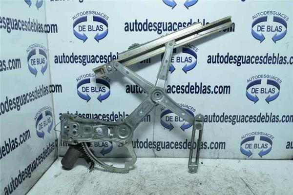 CLASE C W202 FAMILIAR Elevalunas Electrico Delantero Derecho