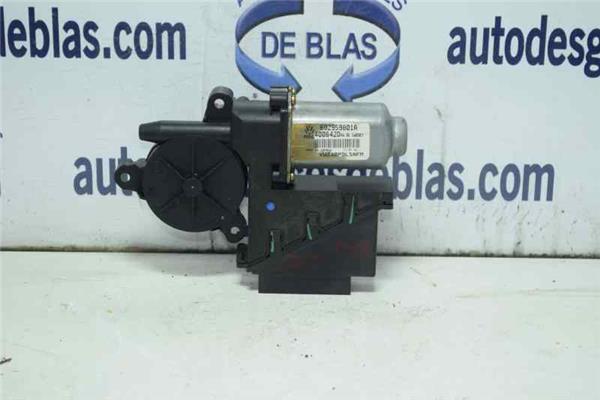 POLO 9N1 MOTOR ELEVALUNAS DELANTERO DERECHO