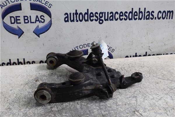 LAND CRUISER J12 Brazo Inferior Delantero Derecho LAND CRUISER J12 Brazo Inferior Delantero Derecho