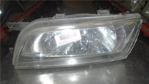 PRIMERA BERLINA P11 Faro Delantero Izquierdo PRIMERA BERLINA P11 Faro Delantero Izquierdo