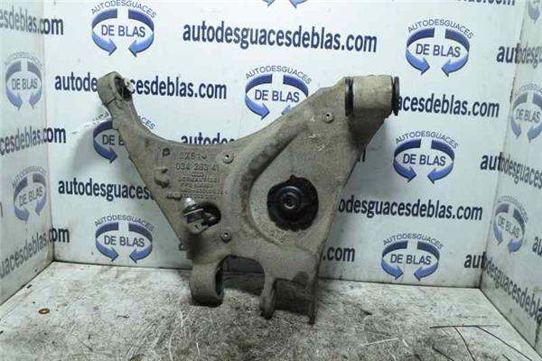 A4 BERLINA 8E Brazo Inferior Trasero Derecho