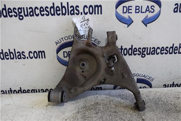 A4 BERLINA 8E Brazo Inferior Trasero Derecho