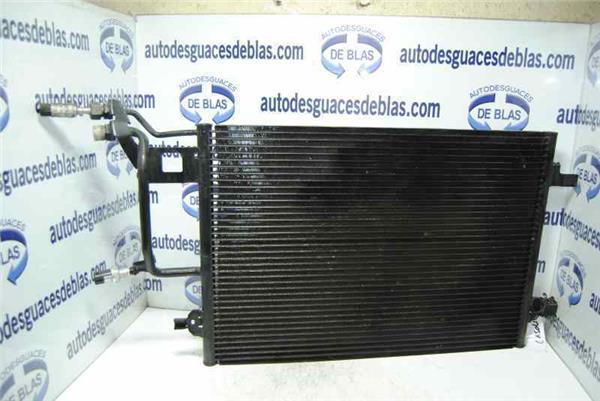 A6 BERLINA 4B2 Condensador