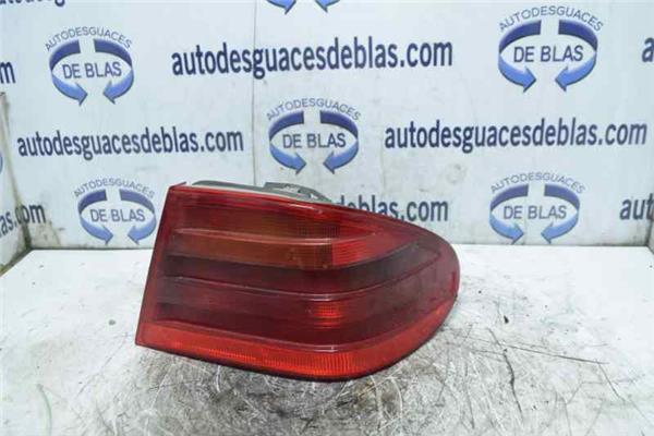CLASE E W210 BERLINA Piloto Trasero Derecho