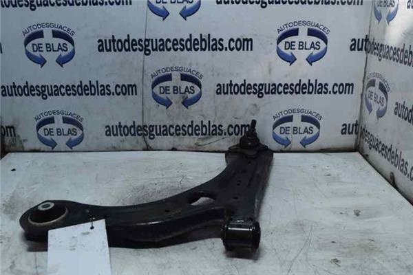 LEON 5F1 Brazo Inferior Delantero Derecho LEON 5F1 Brazo Inferior Delantero Derecho