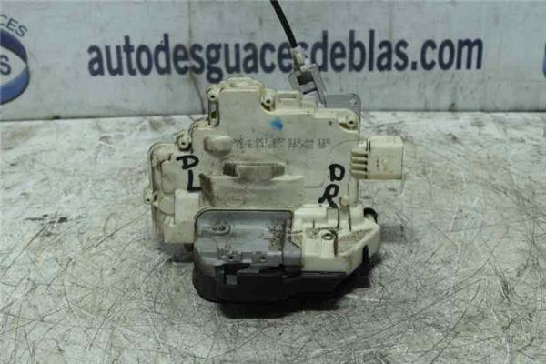 A4 AVANT 8E Cerradura Puerta Delantera Derecha