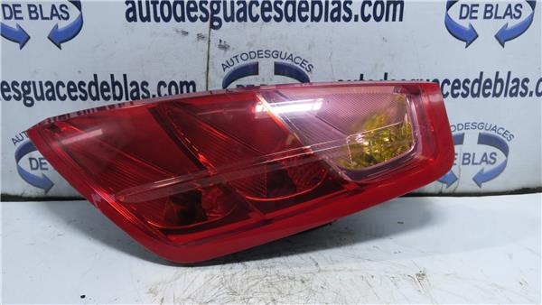 GRANDE PUNTO 199 Piloto Trasero Derecho GRANDE PUNTO 199 Piloto Trasero Derecho