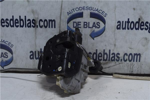 A6 AVANT 4F2 Cerradura Puerta Delantera Derecha A6 AVANT 4F2 Cerradura Puerta Delantera Derecha