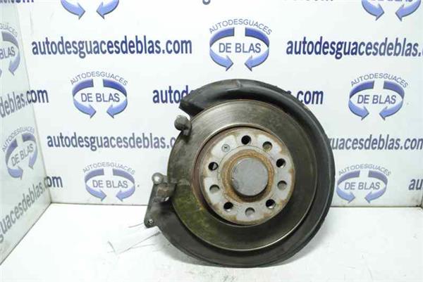 GOLF V BERLINA 1K1 Mangueta Trasera Derecha