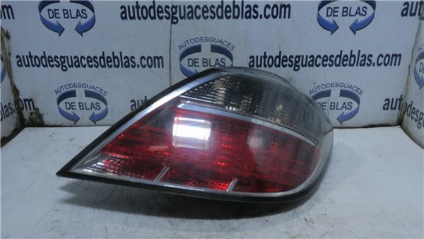 ASTRA GTC Piloto Trasero Derecho