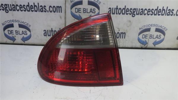 LEON 1M1 Piloto Trasero Izquierdo