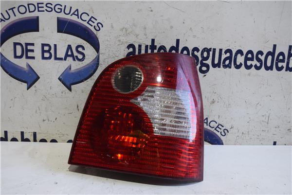 POLO 9N1 Piloto Trasero Derecho